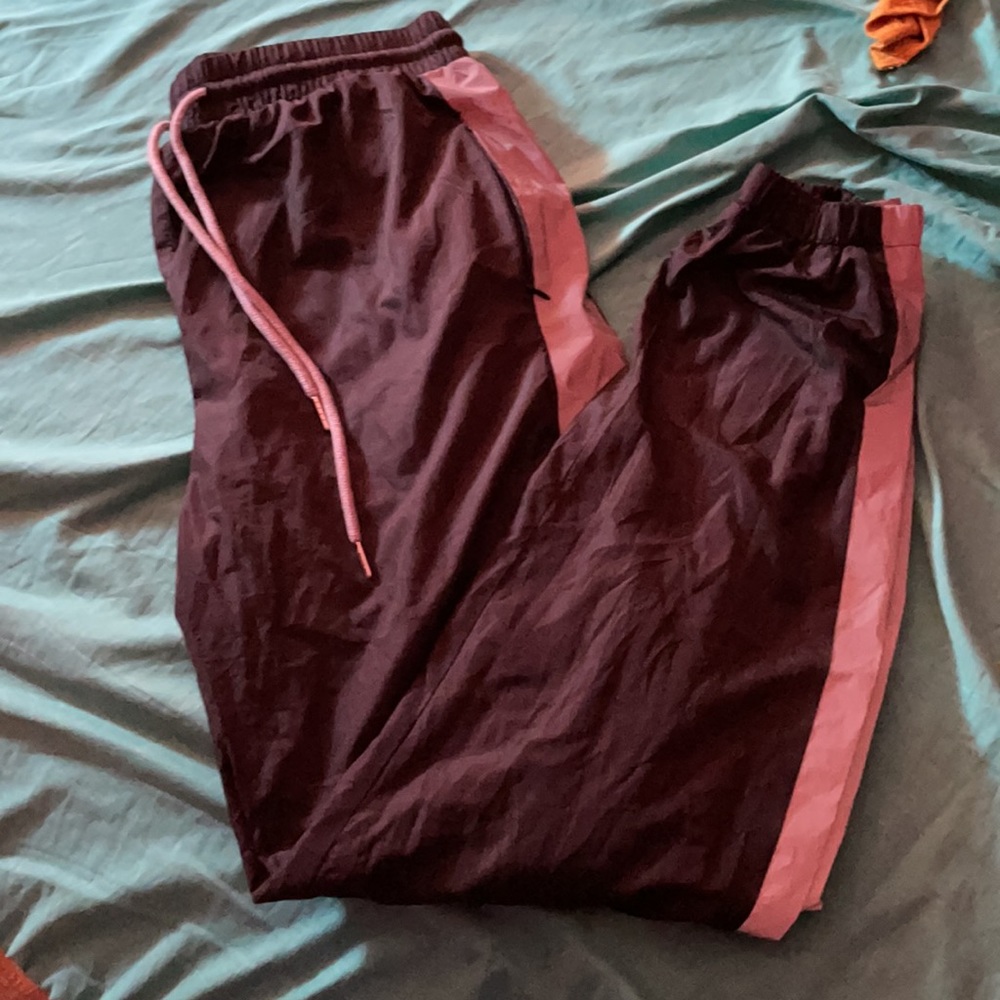 Sweats - Picture 3 of 4